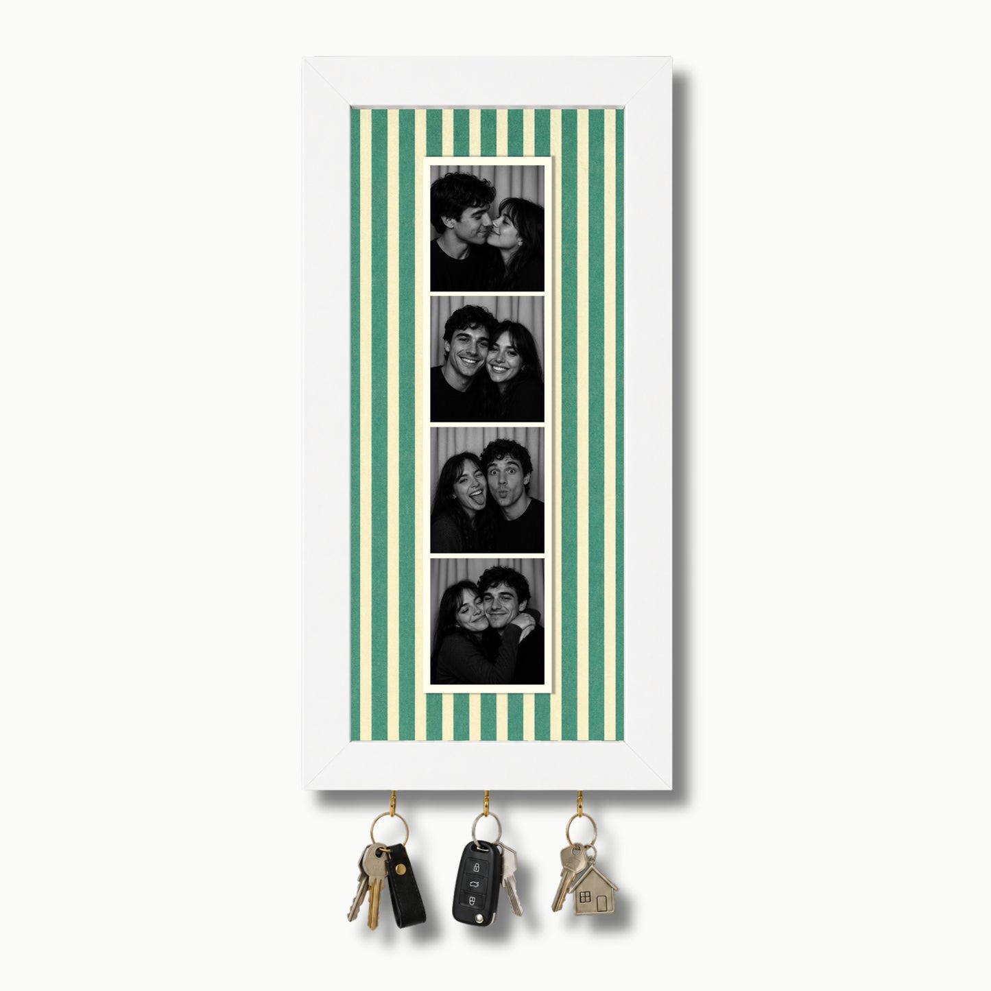Kişiye Özel Photobooth Çerçeveli Anahtarlık - Sage