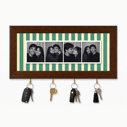 Kişiye Özel Photobooth Yatay Çerçeveli Anahtarlık - Sage