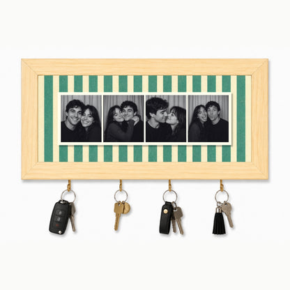 Kişiye Özel Photobooth Yatay Çerçeveli Anahtarlık - Sage