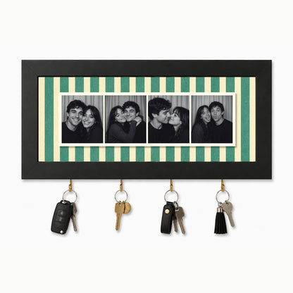 Kişiye Özel Photobooth Yatay Çerçeveli Anahtarlık - Sage