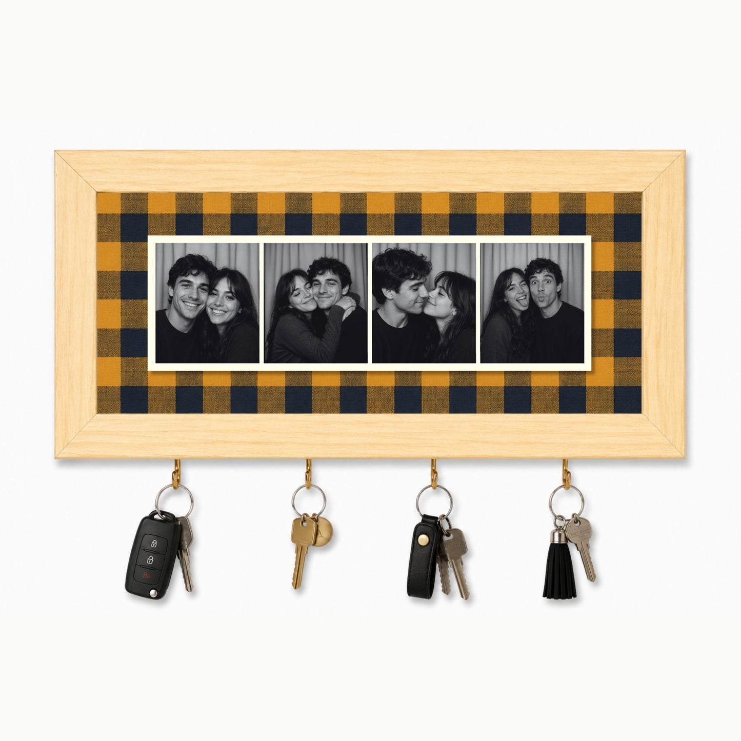 Kişiye Özel Photobooth Yatay Çerçeveli Anahtarlık - Mustard
