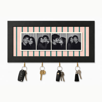 Kişiye Özel Photobooth Yatay Çerçeveli Anahtarlık - Pink Matcha